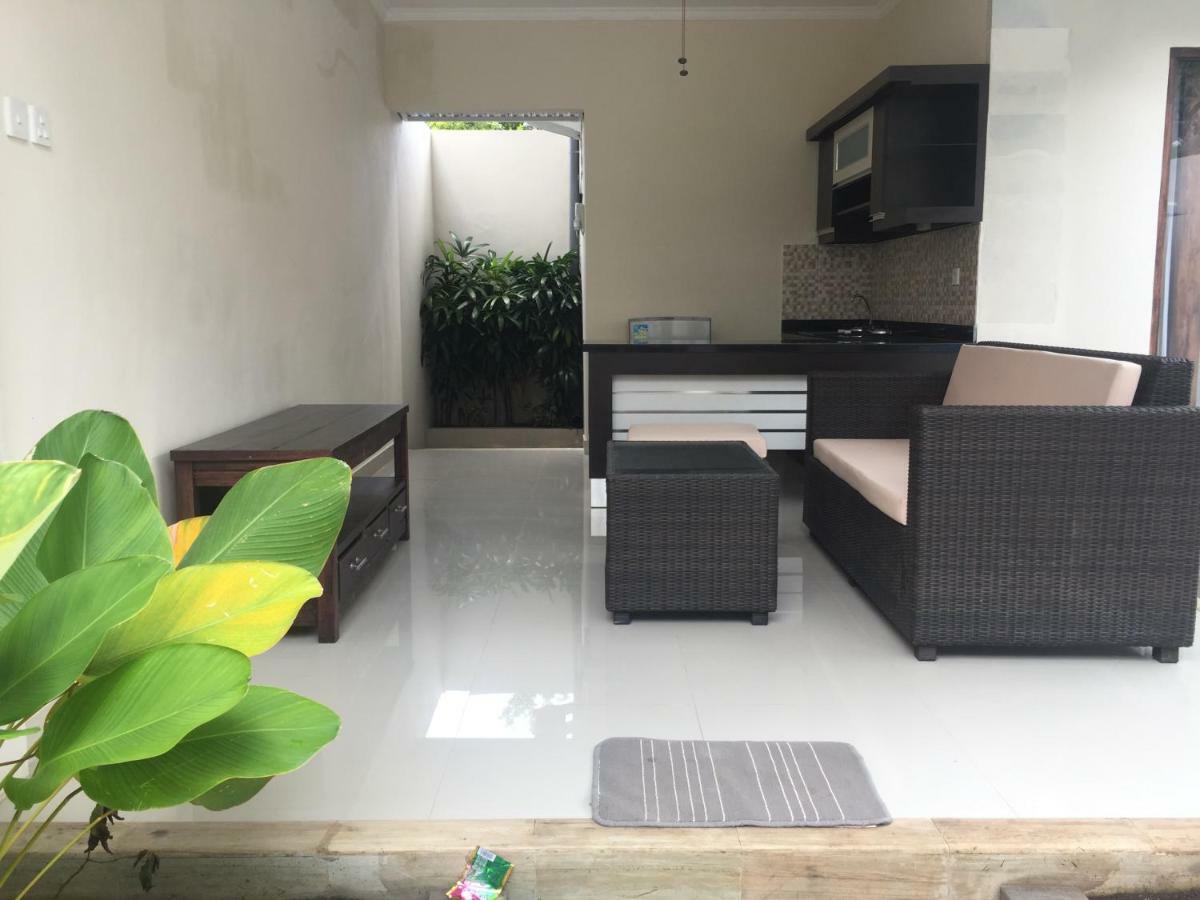 The Kayuputih Villa Lovina Exterior foto